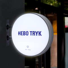 Metal Store Signs Custom Outdoor Shopfront Wall Hanging Business Lightbox Signboard LED Round Blade Sign