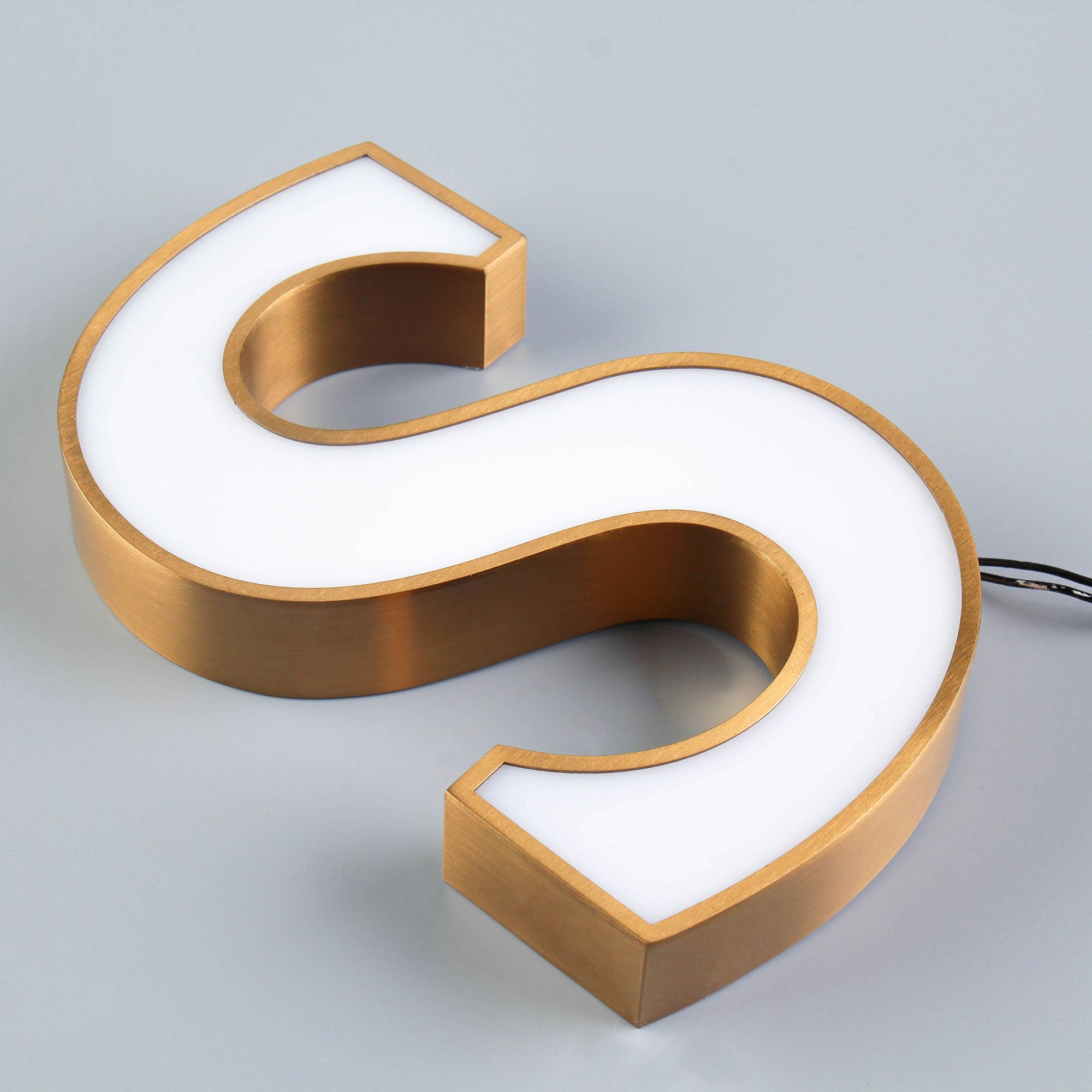Stainless Steel Front-lit Sign Exterior Led Letter Sign with Trim cap Metal Led Channel Letter Sign with Paint