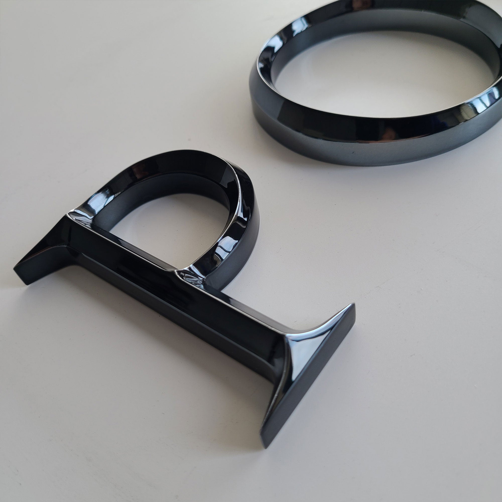 Custom Solid Aluminum Letters for Wall & Business Signage – 3D Tapered Metal Letters, CNC Engraved Non-Lit Sign, Glossy Black Electroplated Finish, Office Storefront Logo Decor
