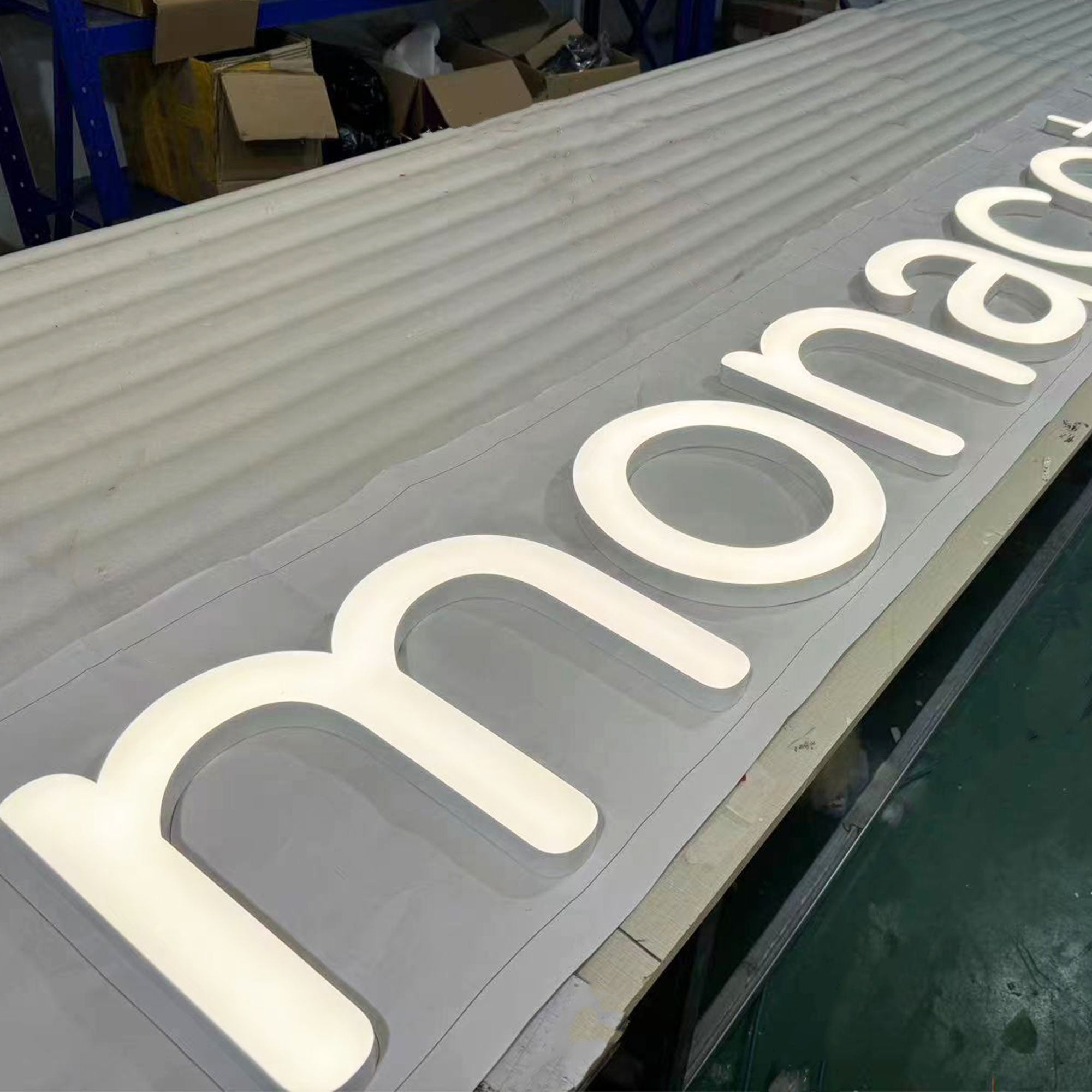 3D Acrylic Front Lit LED Channel Letters – Rimless Custom Face Illuminated Business Sign, Waterproof Outdoor Storefront Signage