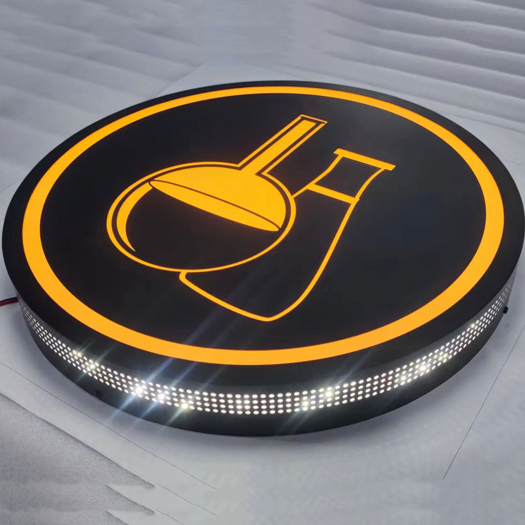 Custom Outdoor LED Lightbox Acrylic Illuminated Sign