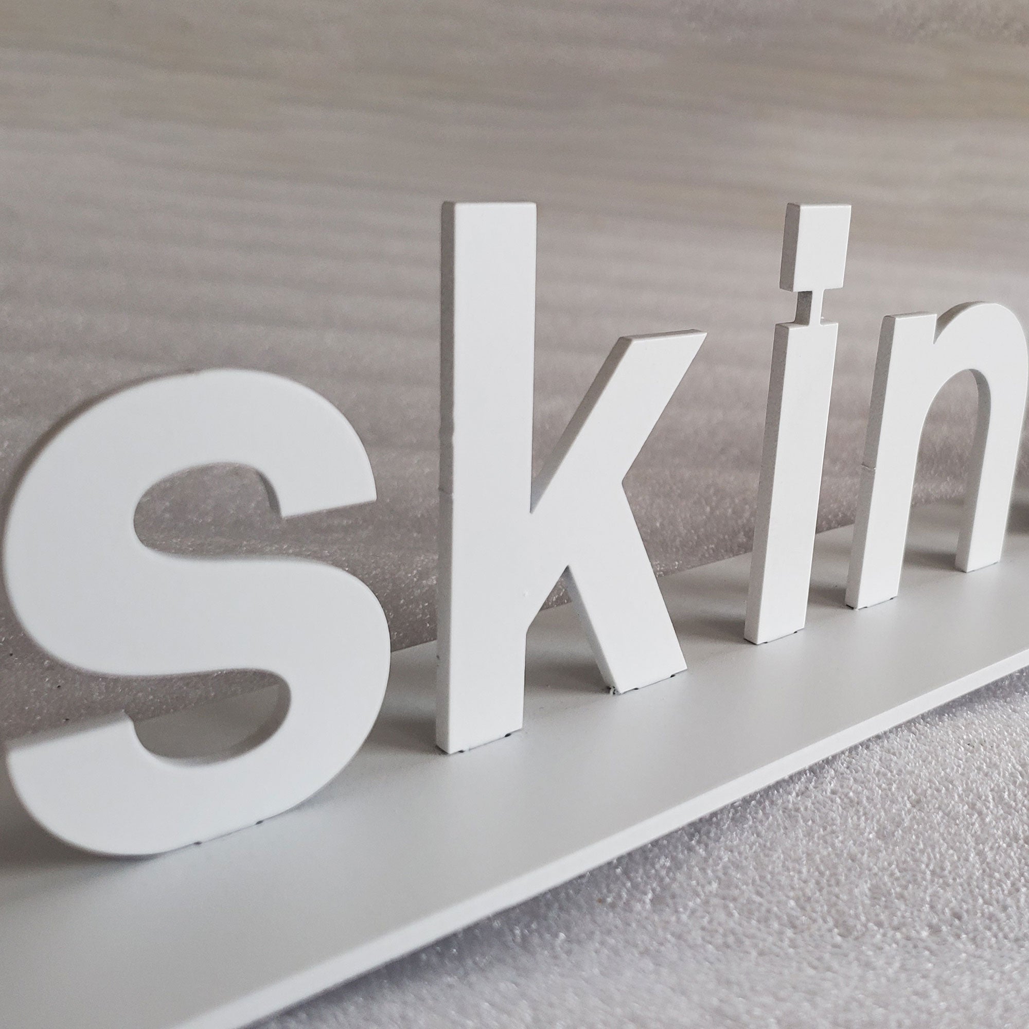 Desk Top Sign Free Standing Table Sign Metal Solid Cut Advertising Letter Signs for Indoor Secondary image