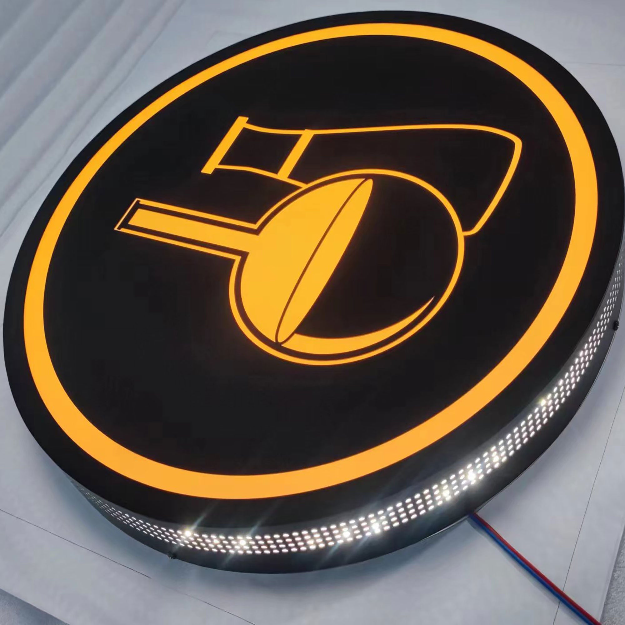 Custom Outdoor LED Lightbox Acrylic Illuminated Sign